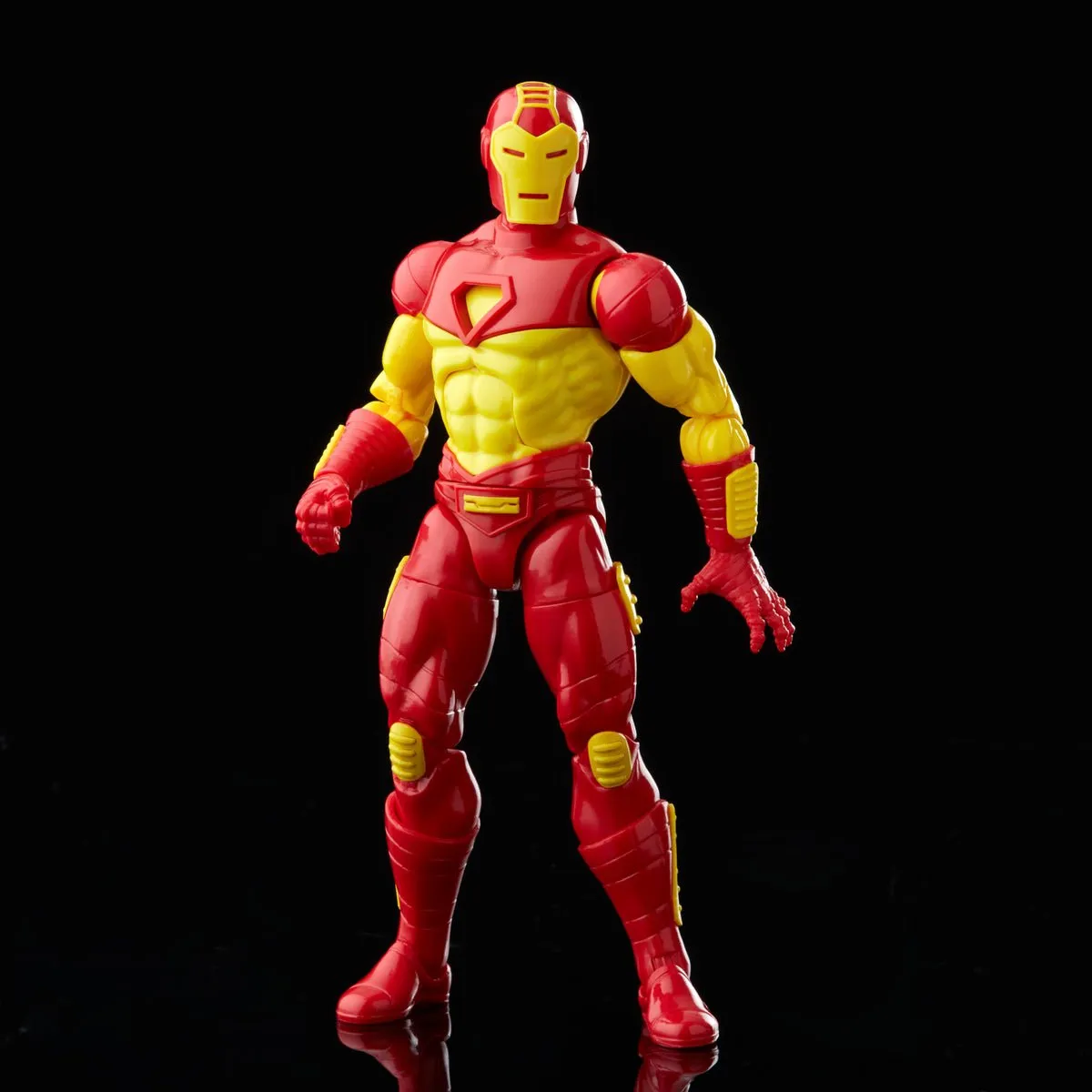 Marvel Legends Deluxe Retro Iron Man