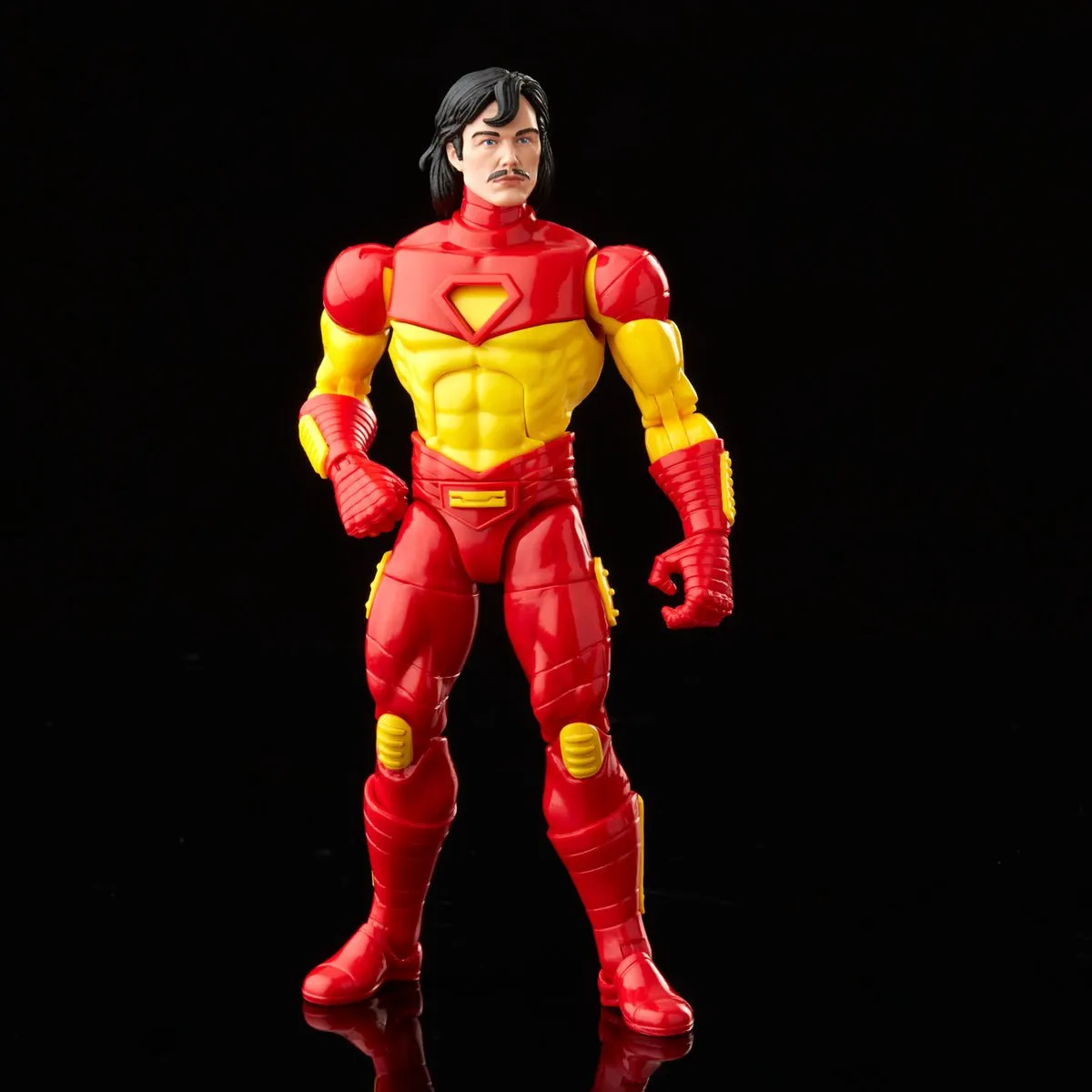 Marvel Legends Deluxe Retro Iron Man