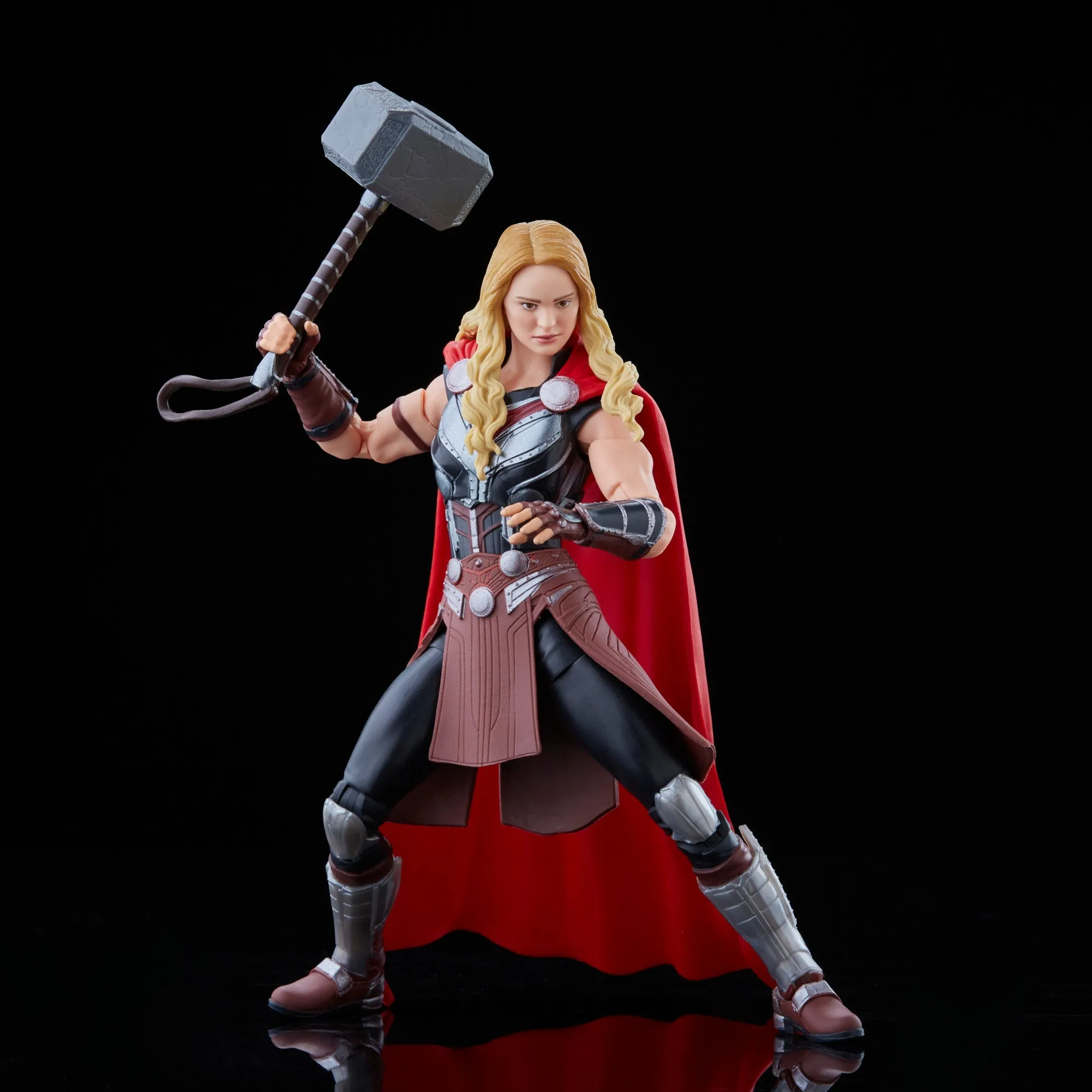 Marvel Legends Series Thor: Love and Thunder Mighty Thor