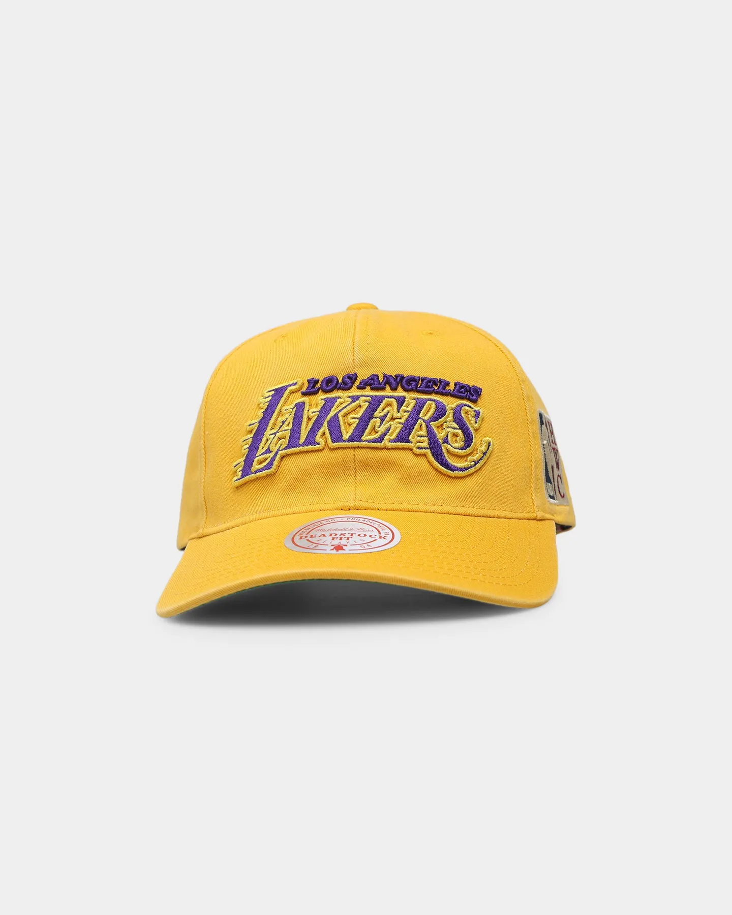 Mitchell & Ness Los Angeles Lakers 'Retro Script' Deadstock Snapback Gold