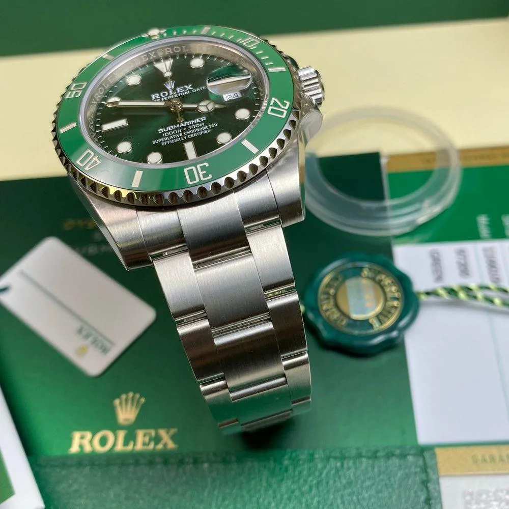 Rolex Submariner 116610LV Hulk (2019)