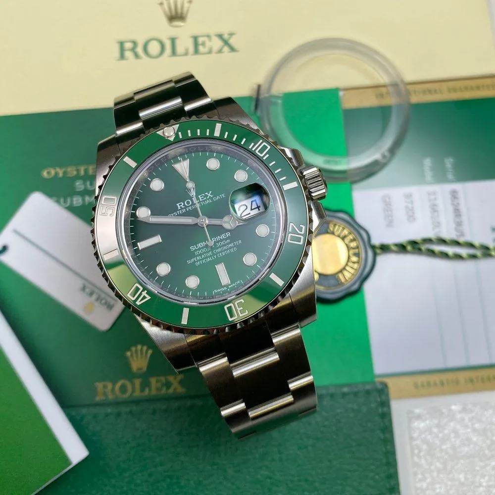 Rolex Submariner 116610LV Hulk (2019)