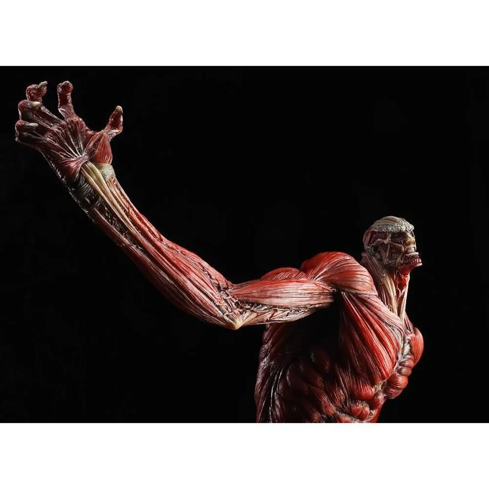 The Colossus Titan: TAKAYUKI TAKEYA Ver. Attack On Titan Non Scale 20" Statue