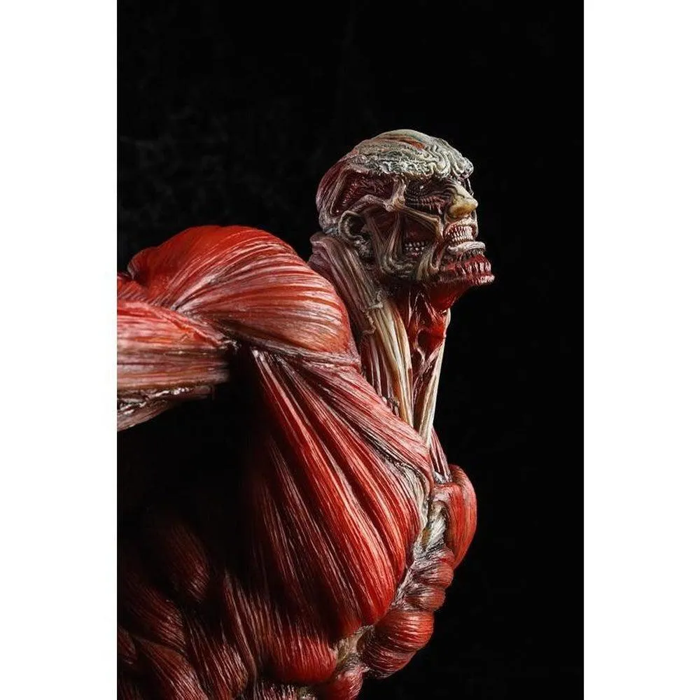 The Colossus Titan: TAKAYUKI TAKEYA Ver. Attack On Titan Non Scale 20" Statue