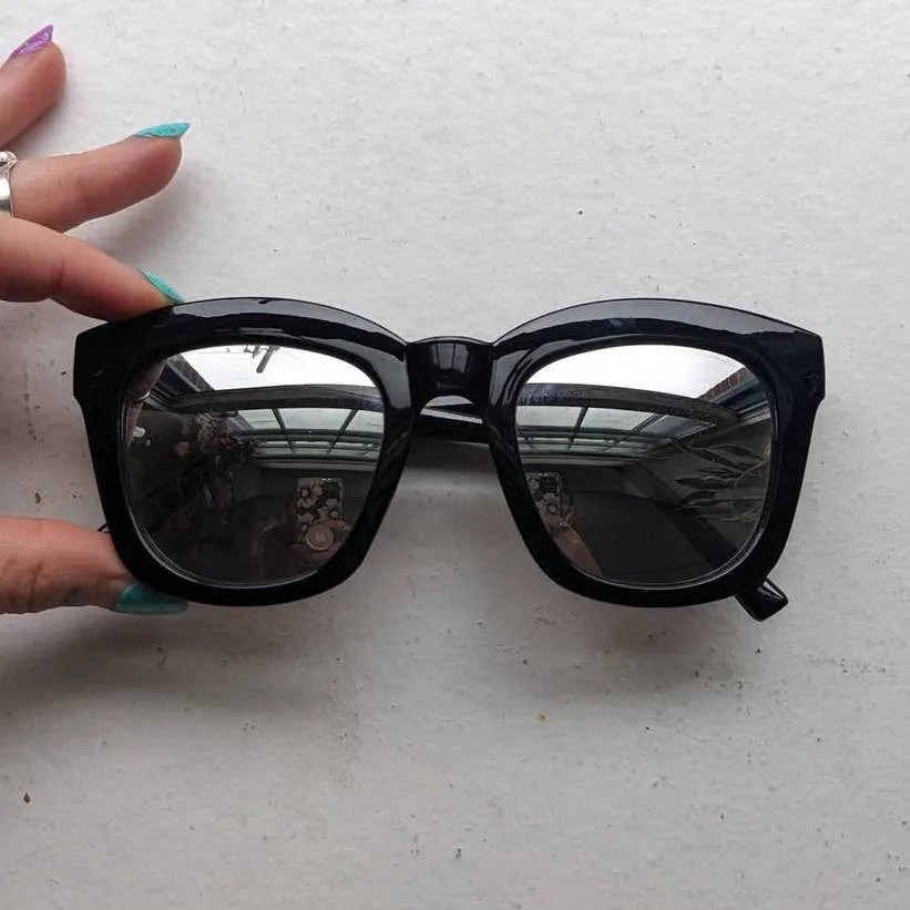 Y2K Minimalist Mirrored Sunglasses 90s style Wayfarer Oversize Sunnies Shades